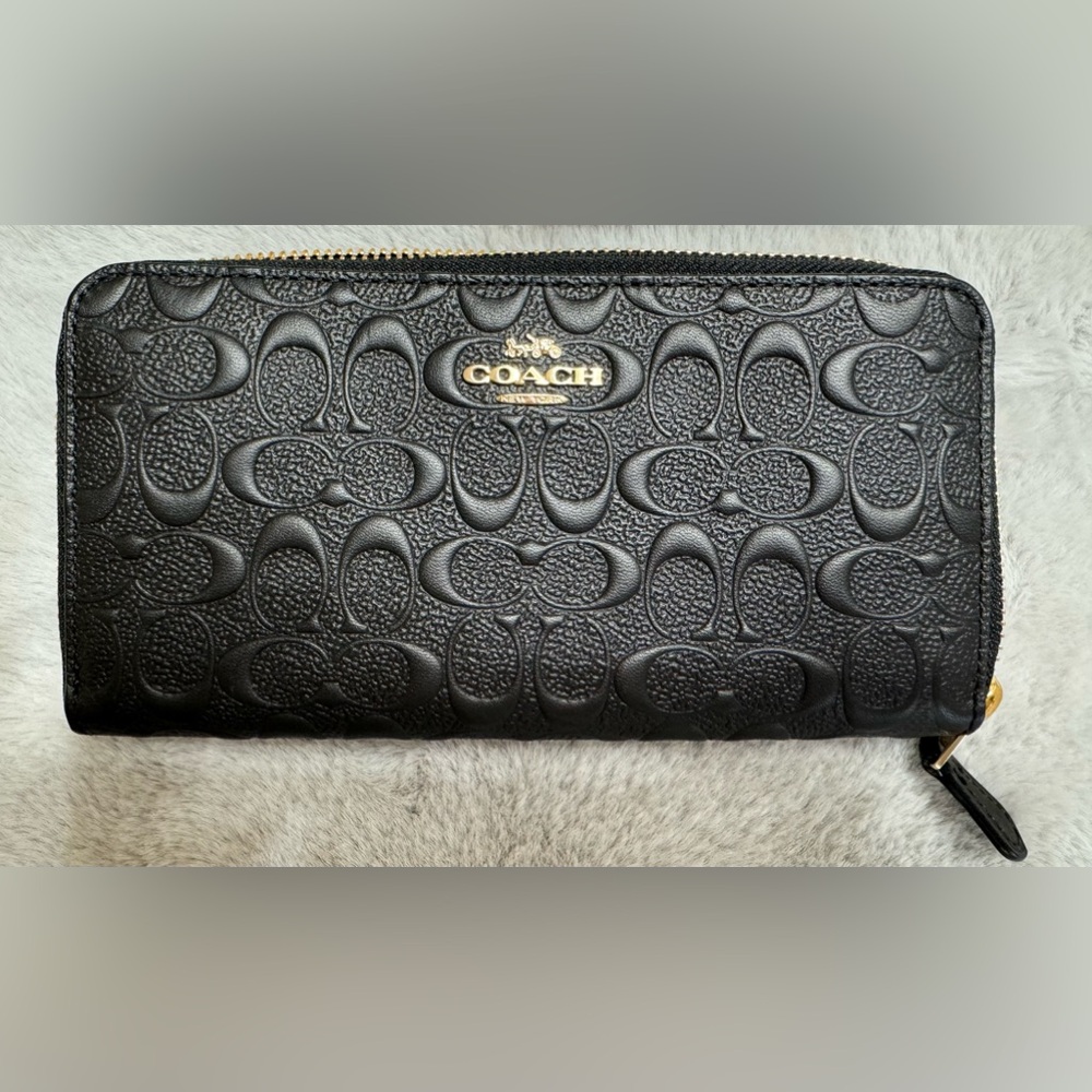 Coach Wallet - Brand New - Black